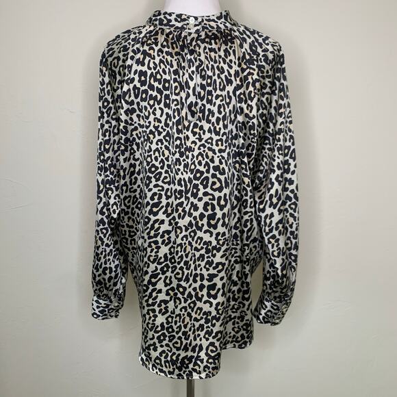 LOFT Leopard Print Silky Blouse Sz Large Petite - Picture 1 of 10